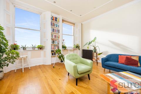 2 bedroom flat to rent, Eastern Terrace , Brighton , East Sussex