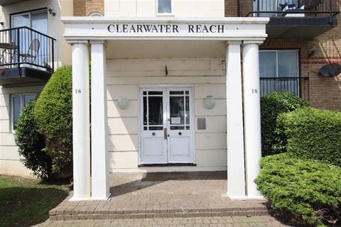 2 bedroom flat for sale, Marine Parade East, Clacton on Sea