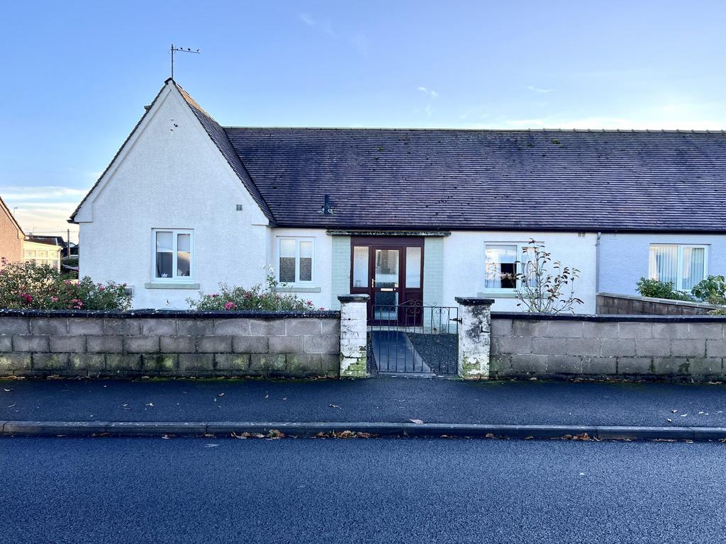 17 Merse Avenue, Kirkcudbright 3 bed bungalow for sale £145,000