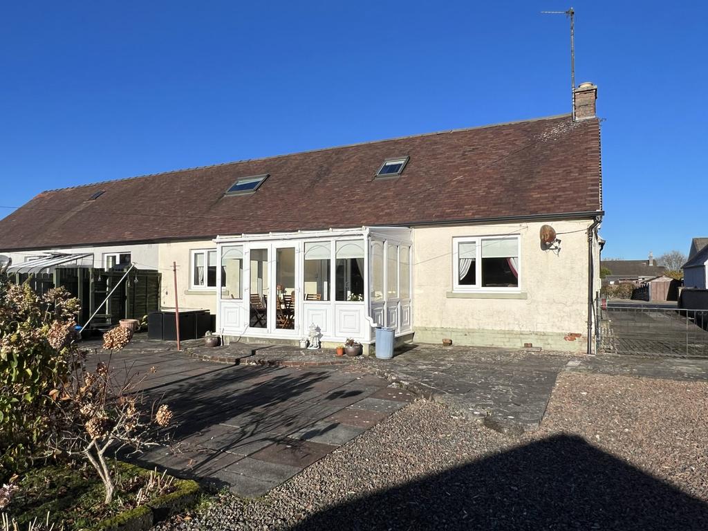 17 Merse Avenue, Kirkcudbright - Williamson and He