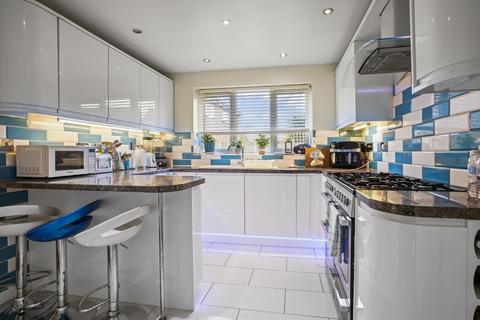 4 bedroom detached house for sale - Carlton Colville