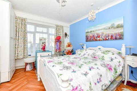 6 Anne Close, Birchington, CT7 9BZ