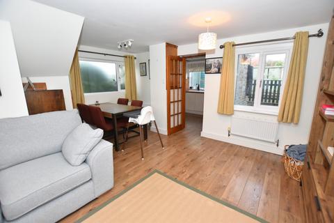 3 bedroom end of terrace house for sale - Durlock, Minster