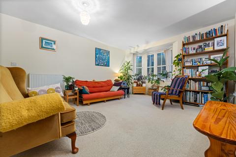 1 Waun Ddyfal, Cardiff, CF14 4PT