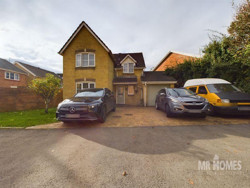 Palmers Drive, Park View Grove, Cardiff CF5 5NR 4 bed detached house