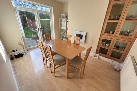 undefined, Conway Road, Mochdre