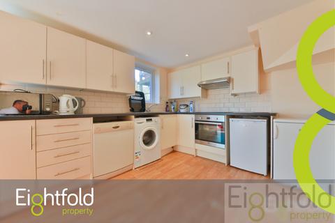 6 bedroom terraced house to rent, Hollingdean Terrace, Brighton