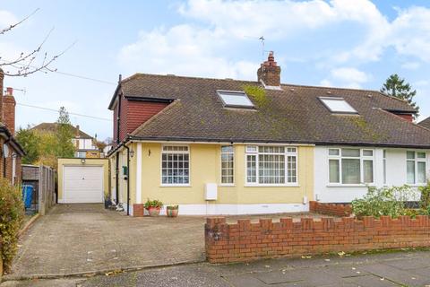 3 bedroom bungalow for sale - Sandhurst Road, Orpington