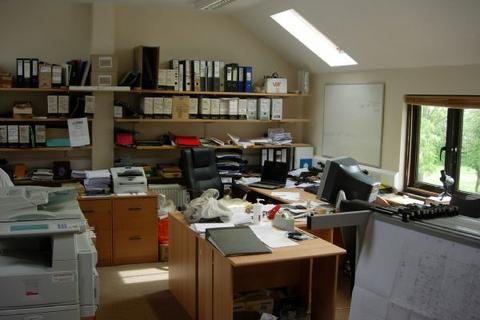 Office to rent, Lympne