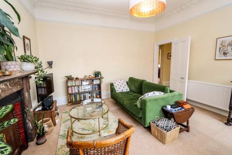 2 bedroom apartment for sale, Kings Road, Clevedon