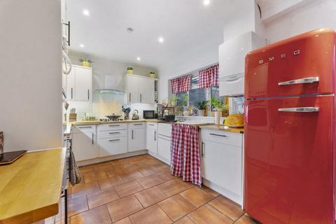 52 Victoria Avenue, Wallington, SM6 7JS
