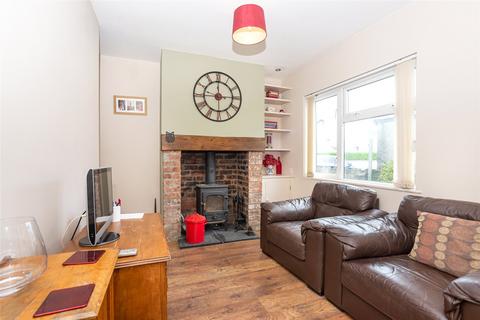 3 bedroom bungalow for sale, Lon Penrhos, Morfa Nefyn, Pwllheli, Gwynedd, LL53