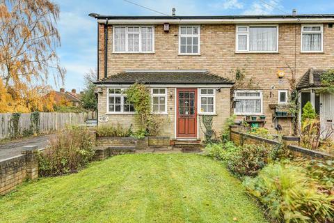 9 Peartree Close, South Croydon, CR2 9BR