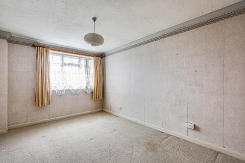 9 Peartree Close, South Croydon, CR2 9BR