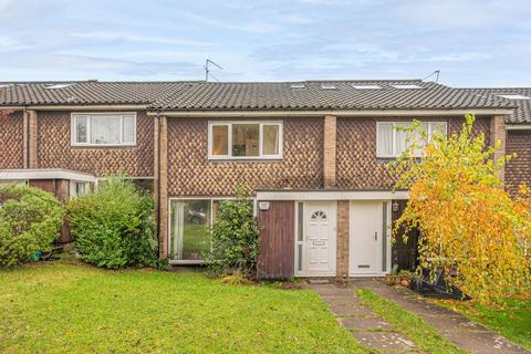 86 Heath View, London, N2 0QB