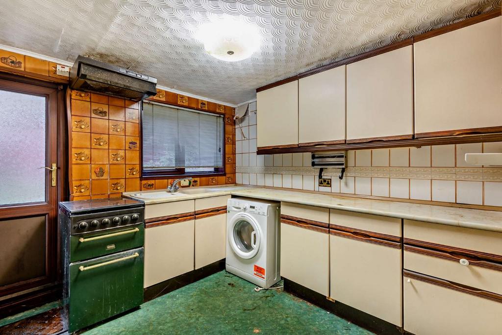8578327-interior01-800.jpg