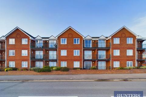 2 bedroom apartment for sale, North Marine Drive, Bridlington