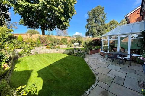 29 Adlington Drive, Sandbach, CW11 1DX