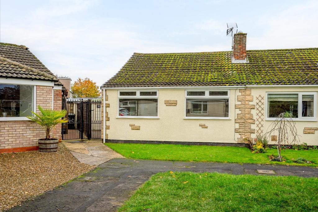 Beech Avenue, York 2 bed semidetached bungalow for sale