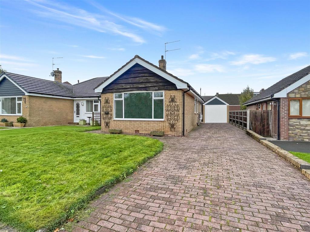 Manchester Road, Congleton 2 bed semidetached bungalow for sale £225,000