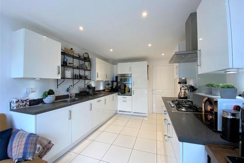 5 bedroom detached house for sale - Geneva Way, Biddulph, Stoke-On-Trent