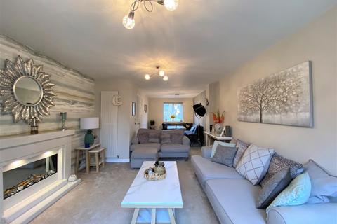 5 bedroom detached house for sale - Geneva Way, Biddulph, Stoke-On-Trent