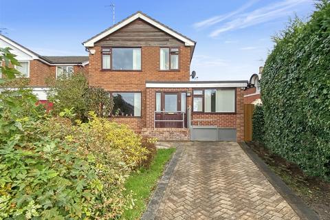 4 bedroom detached house for sale, Daisybank Drive, Congleton