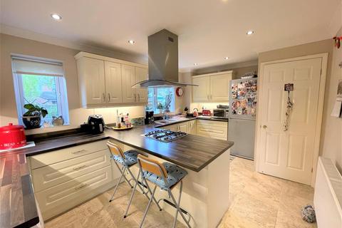 4 bedroom detached house for sale, Beech Close, Congleton