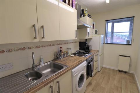 1 bedroom flat for sale - Morgan Close, Crewe