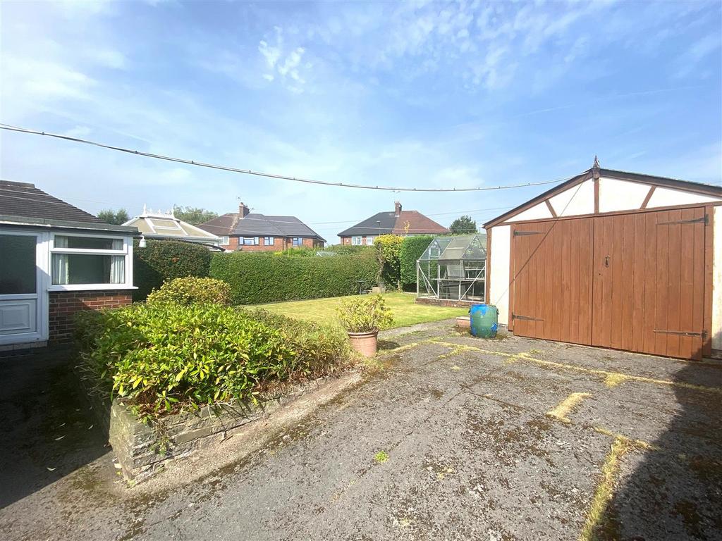 Boundary Lane, Congleton 4 bed semidetached bungalow for sale £280,000