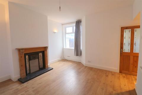 3 bedroom end of terrace house to rent - Ernest Street, Crewe