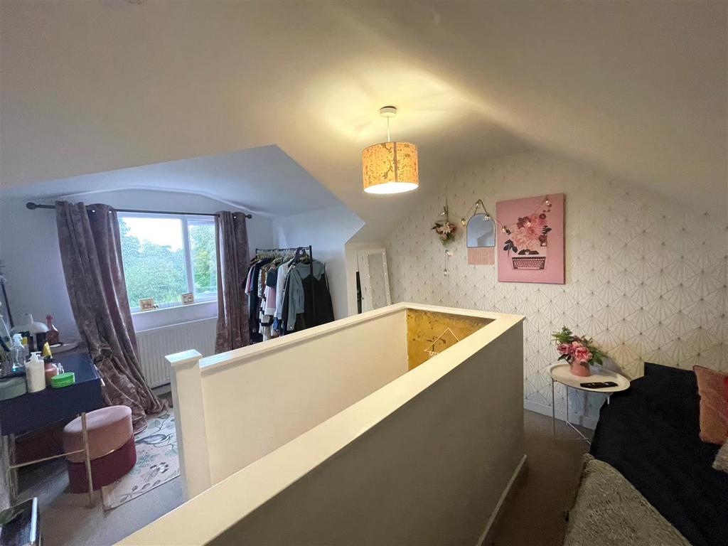 BEDROOM ONE.jpg