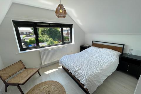 6 Beech Grove, Sandbach, CW11 4JW