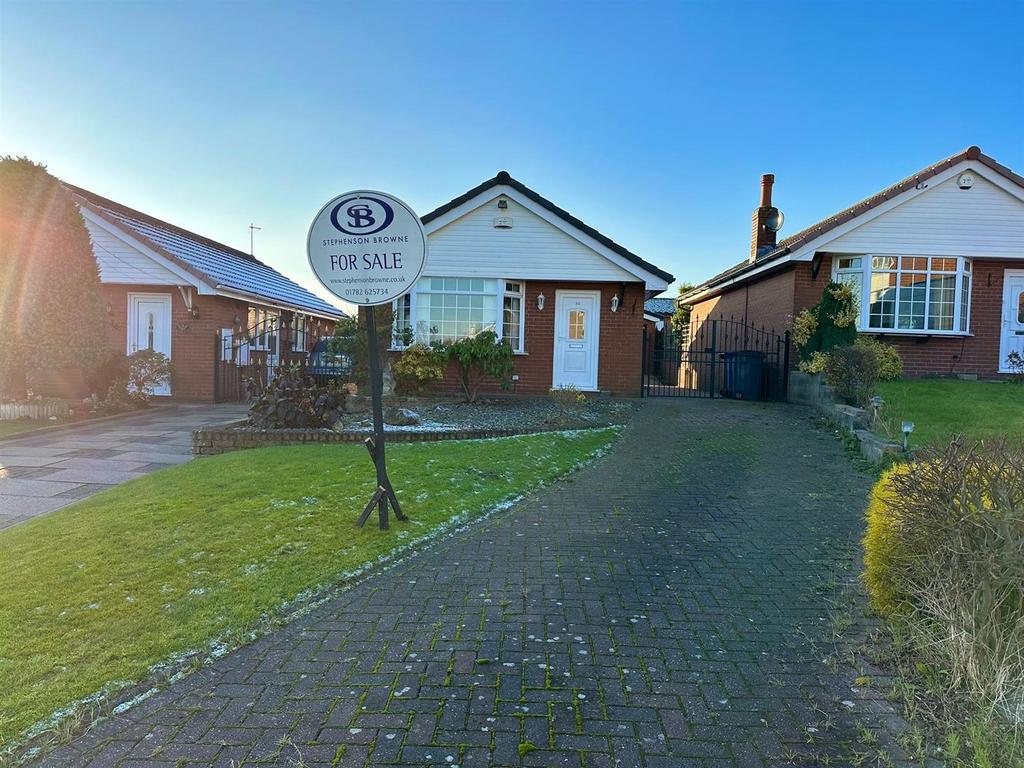 Sterndale Drive, Fenpark, StokeOnTrent 2 bed detached bungalow for
