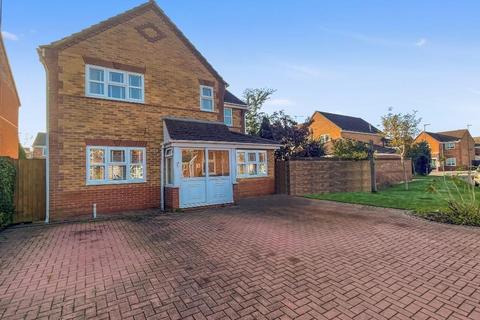 4 Browning Close, Ettiley Heath, Sandbach, CW11 3ZH