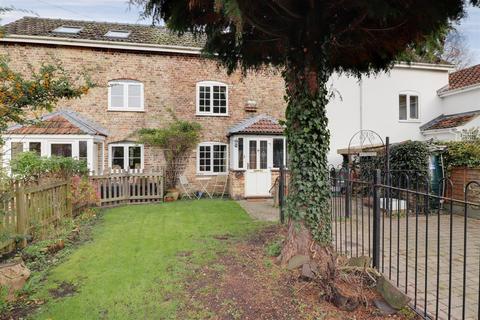 2 bedroom cottage for sale, High Street, Saul, Gloucester