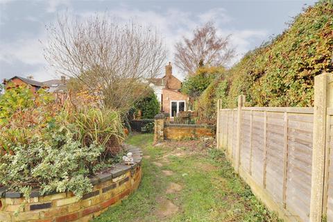 2 bedroom cottage for sale, High Street, Saul, Gloucester