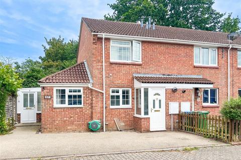 3 bedroom end of terrace house for sale - Wagtail Way, Portchester