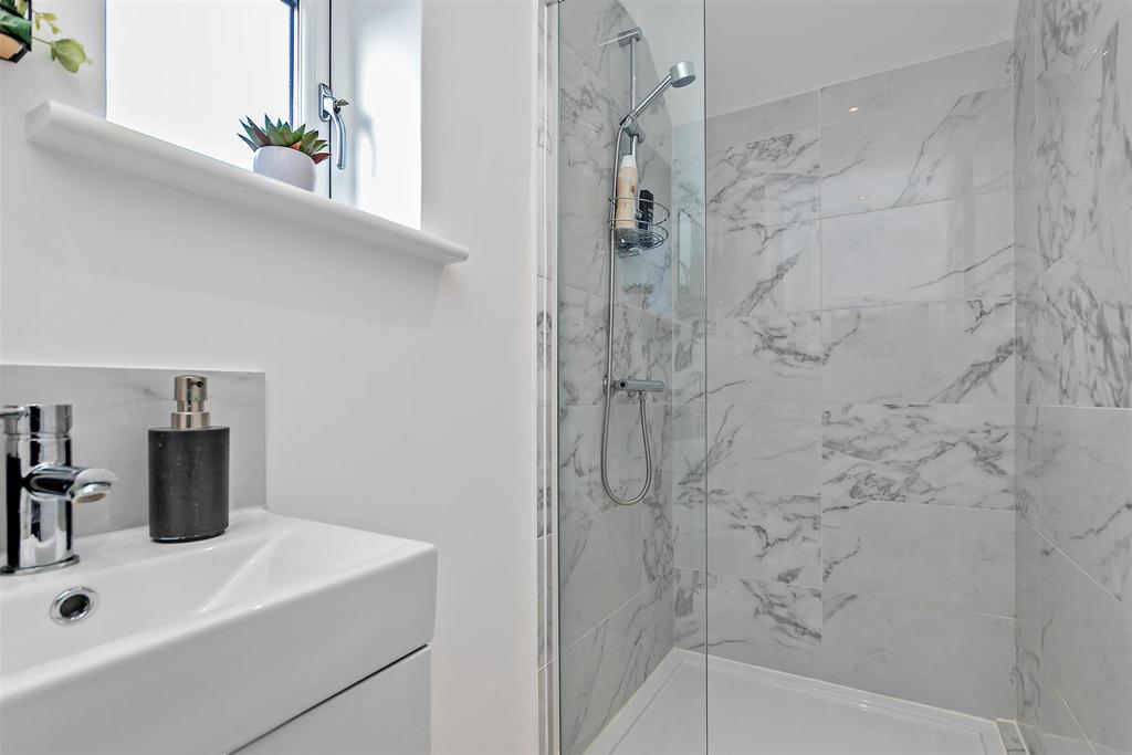53 Whitehorse Lane-51.jpg