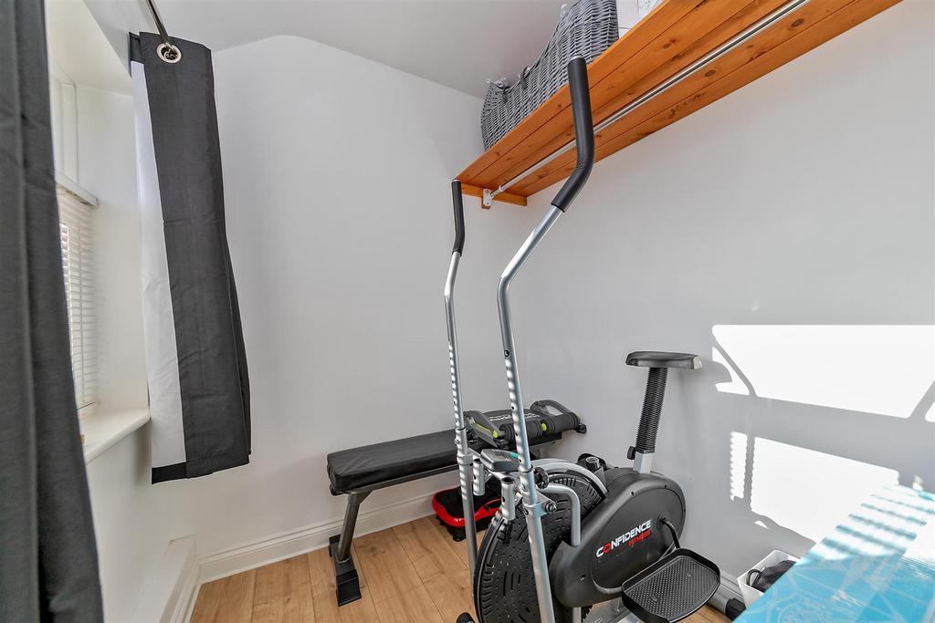 53 Whitehorse Lane-57.jpg