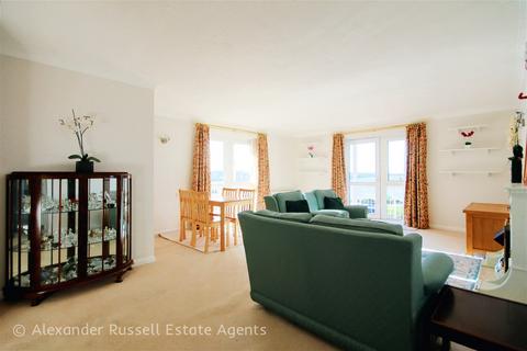 2 bedroom retirement property for sale, Palm Court, Rowena Road, Westgate-on-Sea, CT8