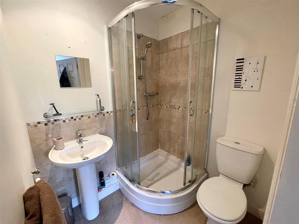 ENSUITE 3.jpg