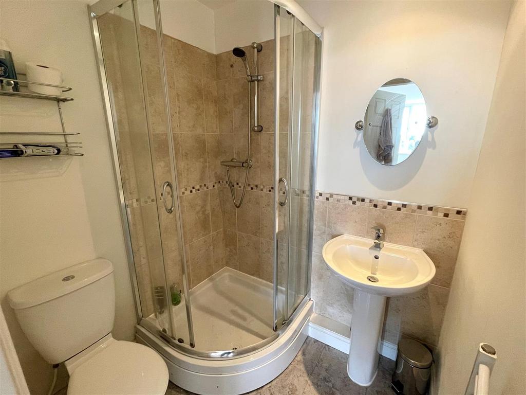 ENSUITE 2.jpg