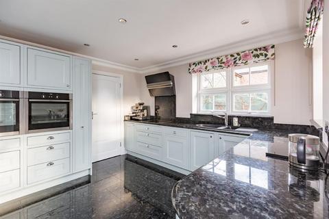 Bellevue Main Road, Longfield, DA3 7PW