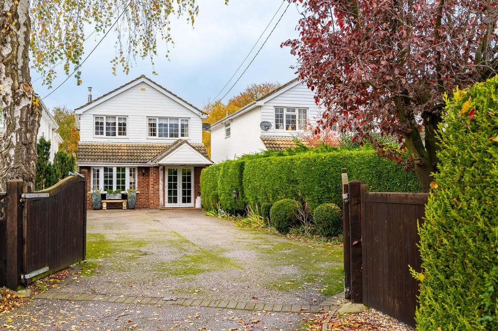 Nunnery Street, Castle Hedingham, Halstead 4 bed detached house for