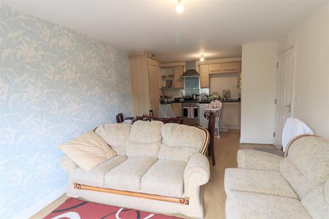 Flat 15, Worsdell House Blount Close, Crewe, CW1 3BF