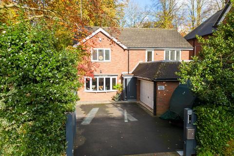 4 bedroom detached house for sale, Sidmouth Avenue, Newcastle