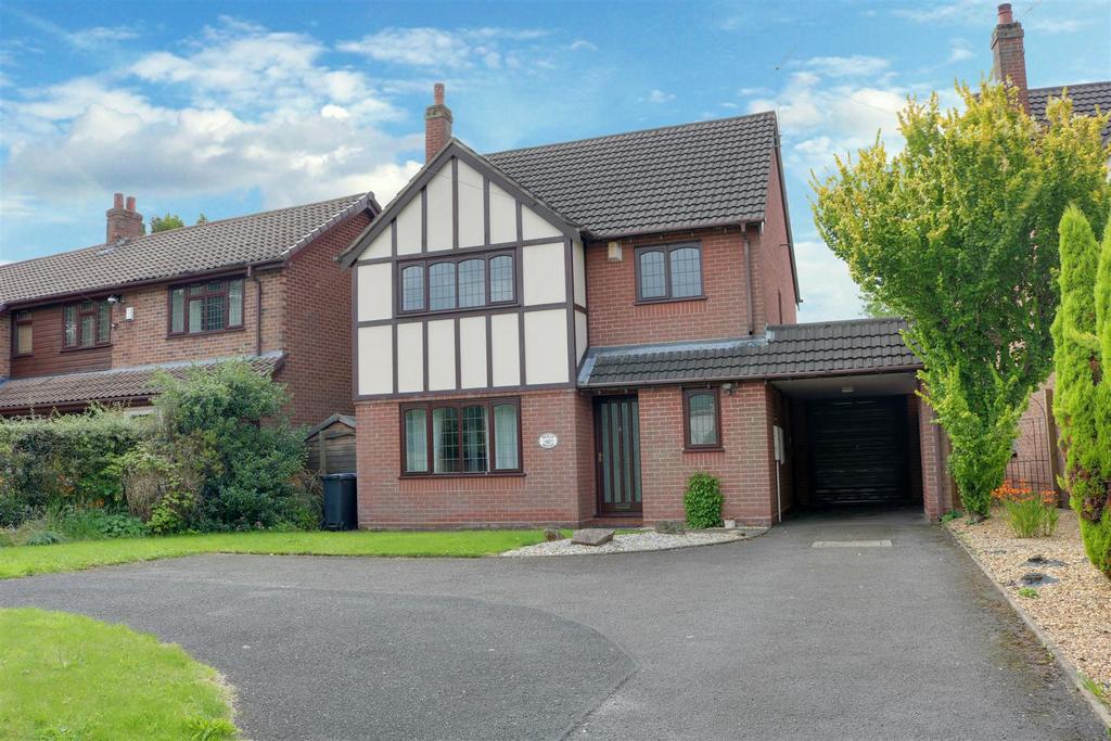 Bignall Hill, Bignall End 3 bed detached house for sale £310,000