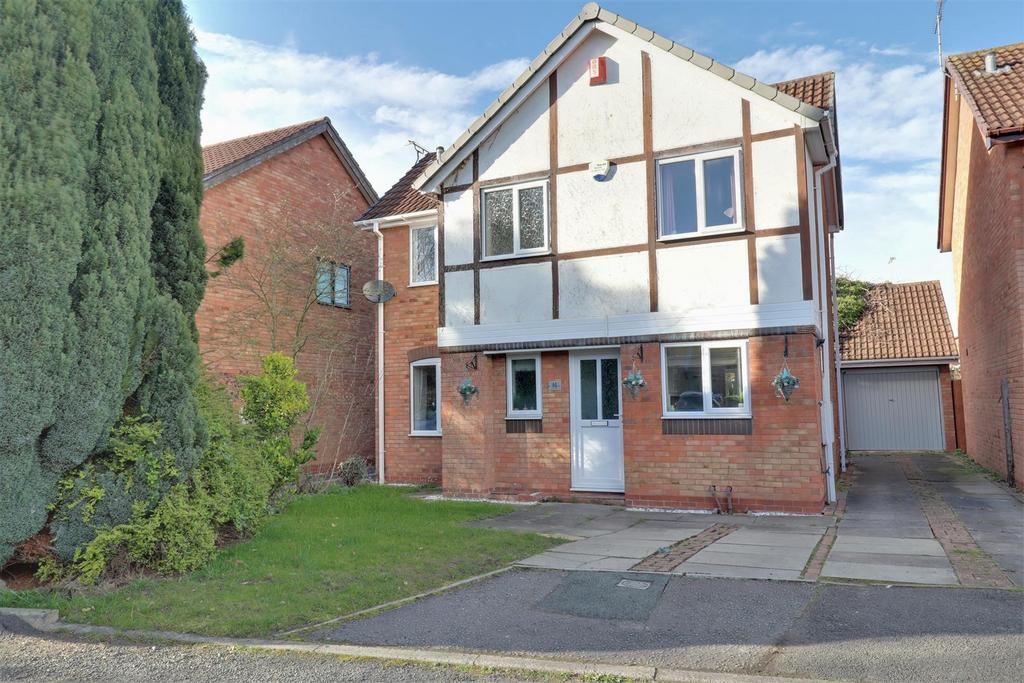 Lyceum Close, Leighton, Crewe 3 bed detached house for sale £220,000