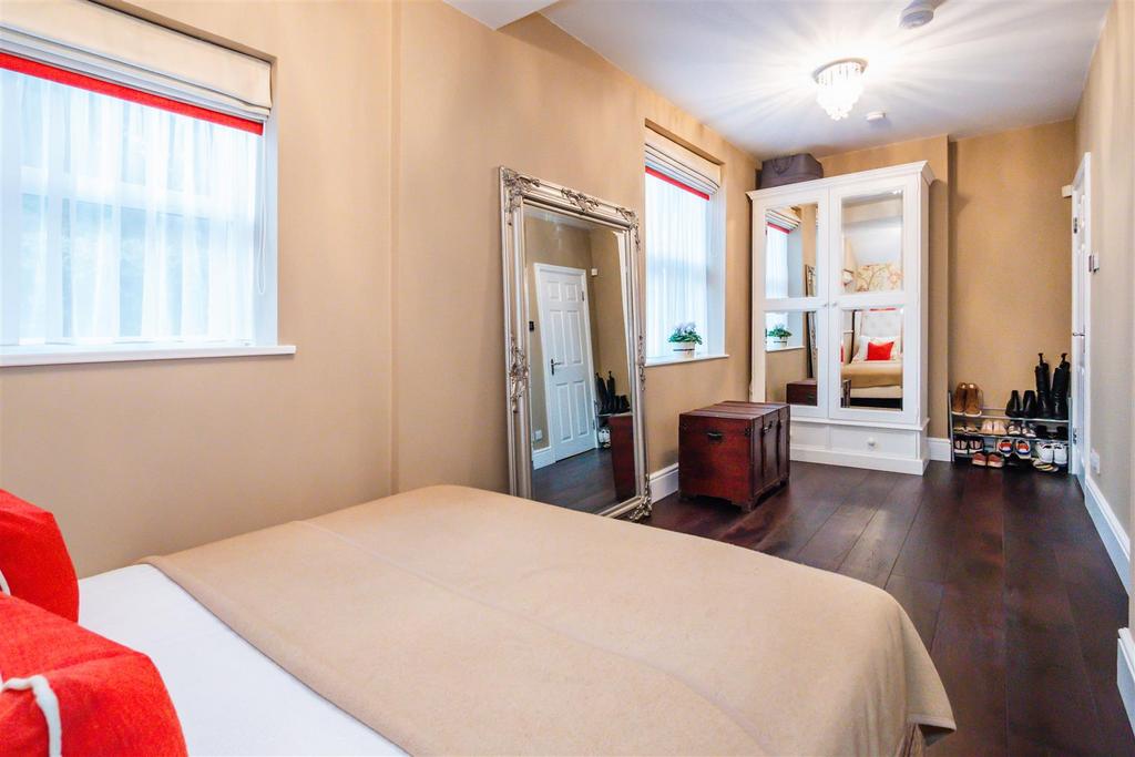 Bedroom 1 Aspect 2